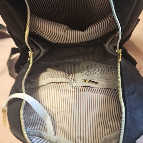 Lovevook Black Mini Backpack - Picture 9 of 9